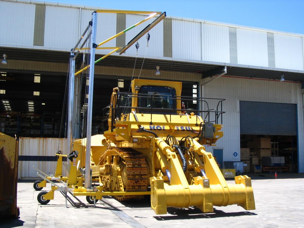 Portable Mobile Fall Protection Systems for Heavy Equipment Maintenance